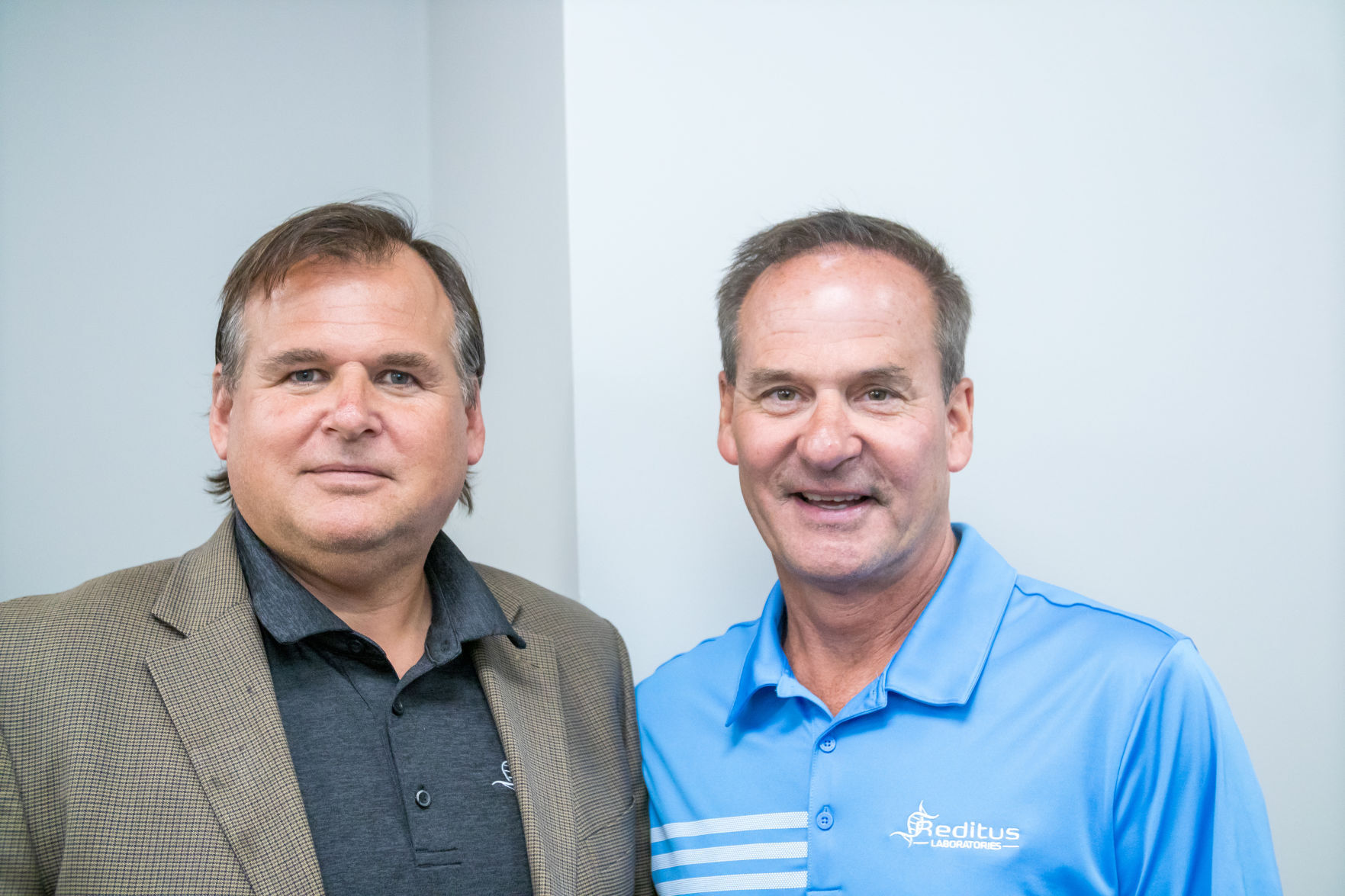 Bryan Zowin, Mark Rossi